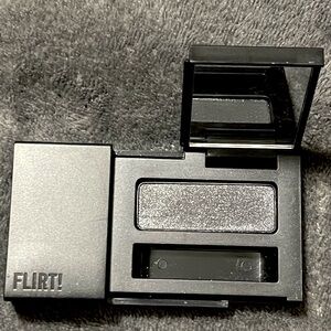 Flirt! Silver Eyeshadow Palette Mirror DREAMY EYES™ EYESHADOW 36 - WILD NIGHT 👁️